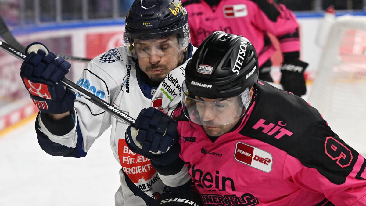 12.10..2025, xophax, DEL Deutsche Eishockey Liga Saison 2025 2026 Kölner Haie KEC gegen Iserlohn Roosters Christian Thomas , links ( Iserlohn ) und Maximilian Kammerer ( KEC ) , rechts Koeln *** 12...