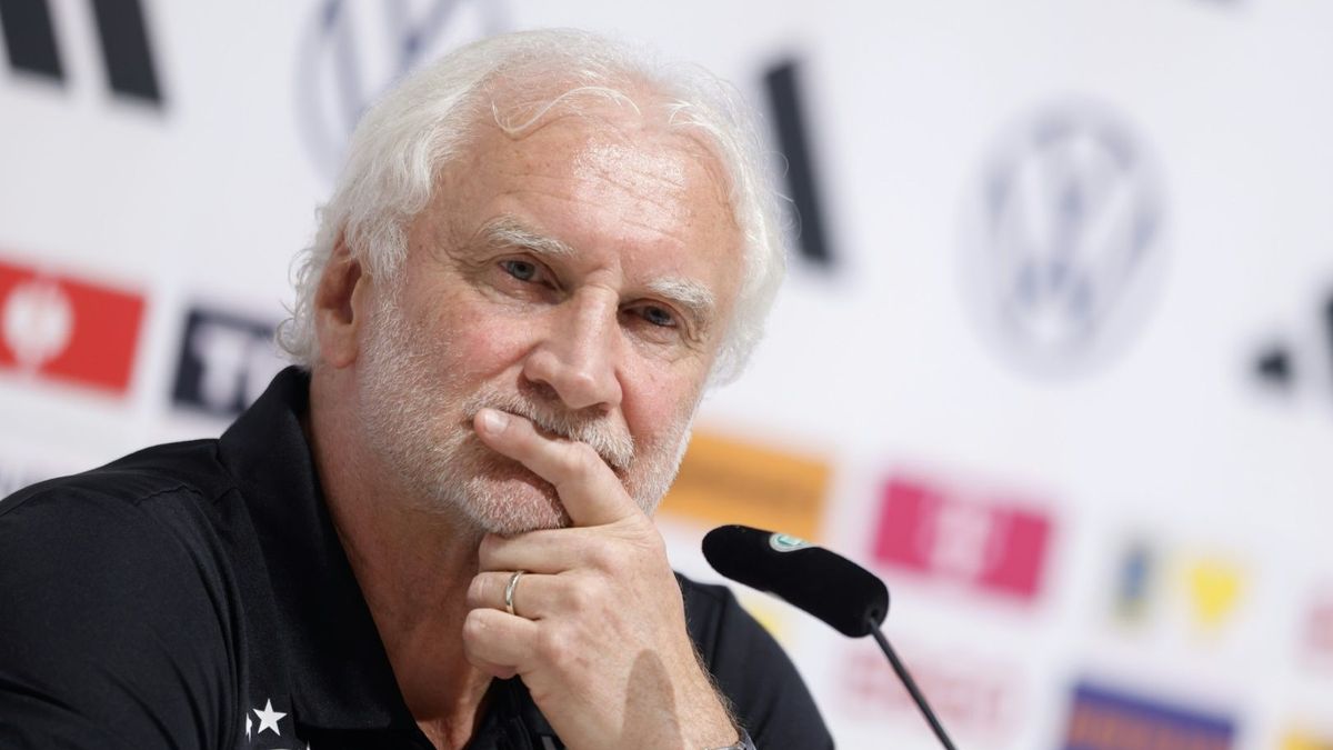 Rudi Völler blickt mit Vorfreude auf die U21-EM