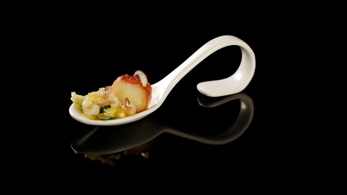 The-Taste-Stf01-Epi03-2-Calamaretti-Felix-Rommel-02-SAT1