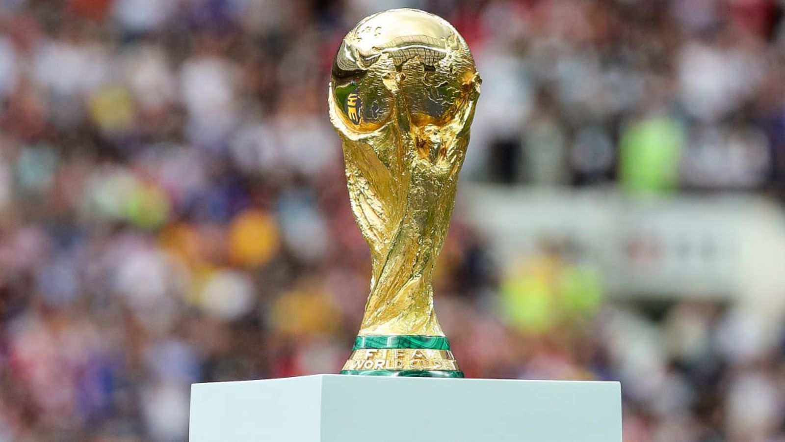 
                <strong>WM 2022: Die Gruppen in der Übersicht</strong><br>
                Alle 32 Teilnehmer an der Weltmeisterschaft 2022 in Katar stehen fest. ran präsentiert die acht Gruppen, in denen es ab dem 21. November um alles geht.
              