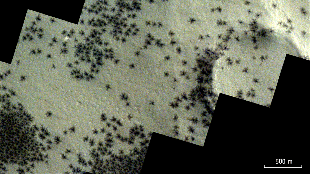 Geheimnisvolle Spinnen-Formationen auf dem Mars: Dieses Bild zeigt Strukturen, die als "Spinnen" bekannt sind. Sie befinden sich in der Nähe des Südpols des Mars. Das Bild wurde vom CaSSIS (Colour and Stereo Surface Imaging System) Instrument an Bord des ExoMars Trace Gas Orbiter der ESA am 4. Oktober 2020 aufgenommen.