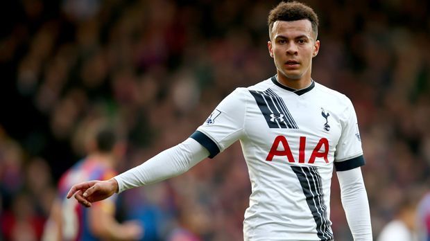 
                <strong>Mittelfeld: Dele Alli (England)</strong><br>
                Mittelfeld: Dele Alli (England) – Dass Tottenham nach langen Jahren wieder eine Chance auf die Meisterschaft in England hat, hat zu großen Stücken auch mit Dele Alli zu tun. Der 19-Jährige spielt eine überragende Saison bei den Spurs und hat sich mit starken Auftritten im Nationalteam in den Fokus von England-Coach Roy Hodgson gespielt. 
              