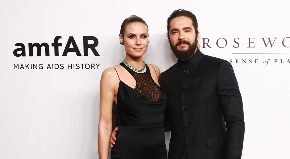 GNTM 2019: Heidi Klum verrät den Kandidatinnen Details über ihre Verlobung mit Tom Kaulitz
