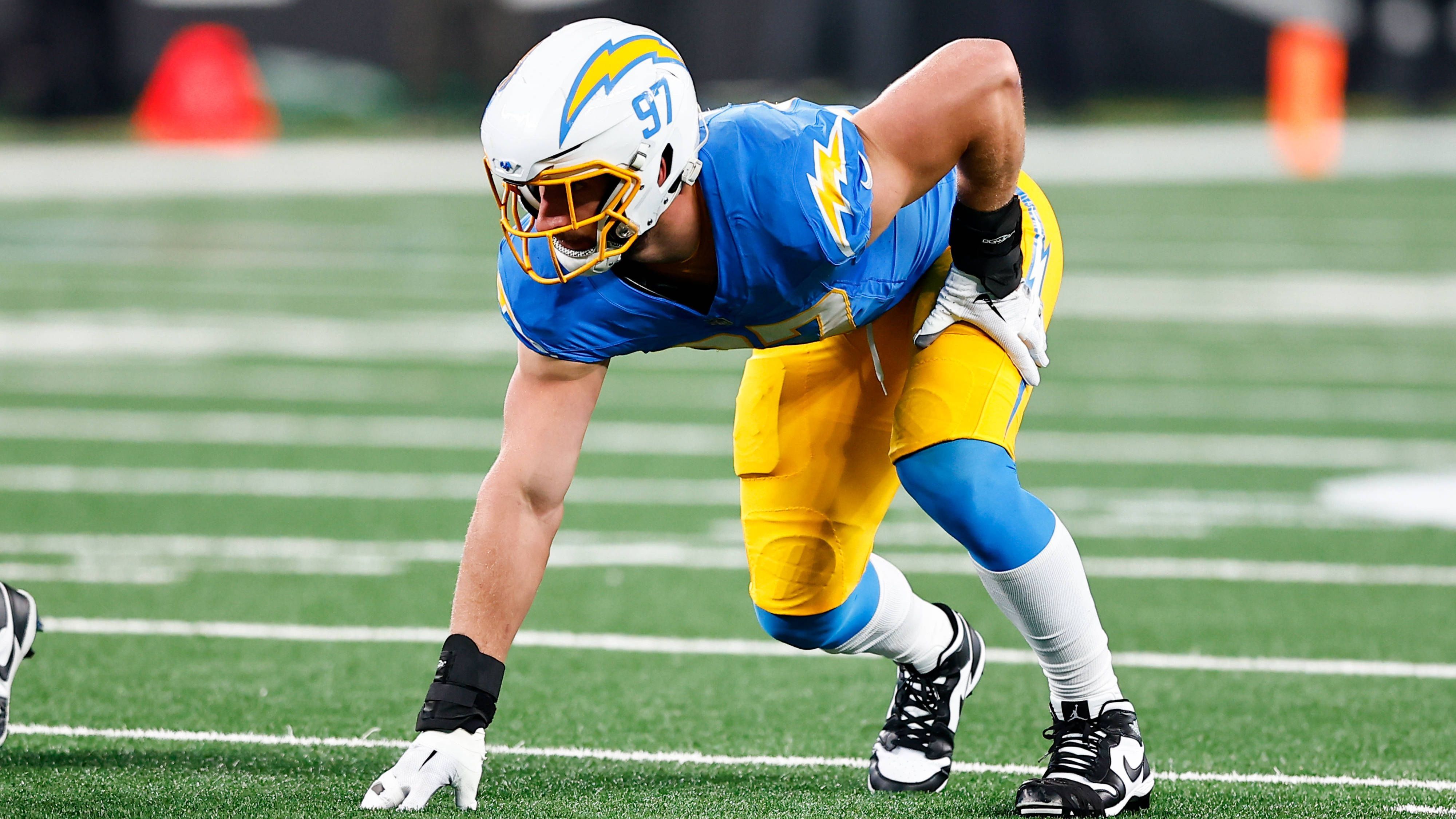 <strong>Los Angeles Chargers (damals San Diego Chargers) - 2016</strong><br>Pick: Nummer 3<br>Joey Bosa (Defensive End)