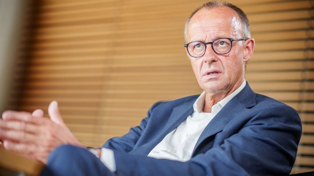 CDU-Chef Friedrich Merz will jungen Menschen vermitteln, dass sich Sparen lohnt.