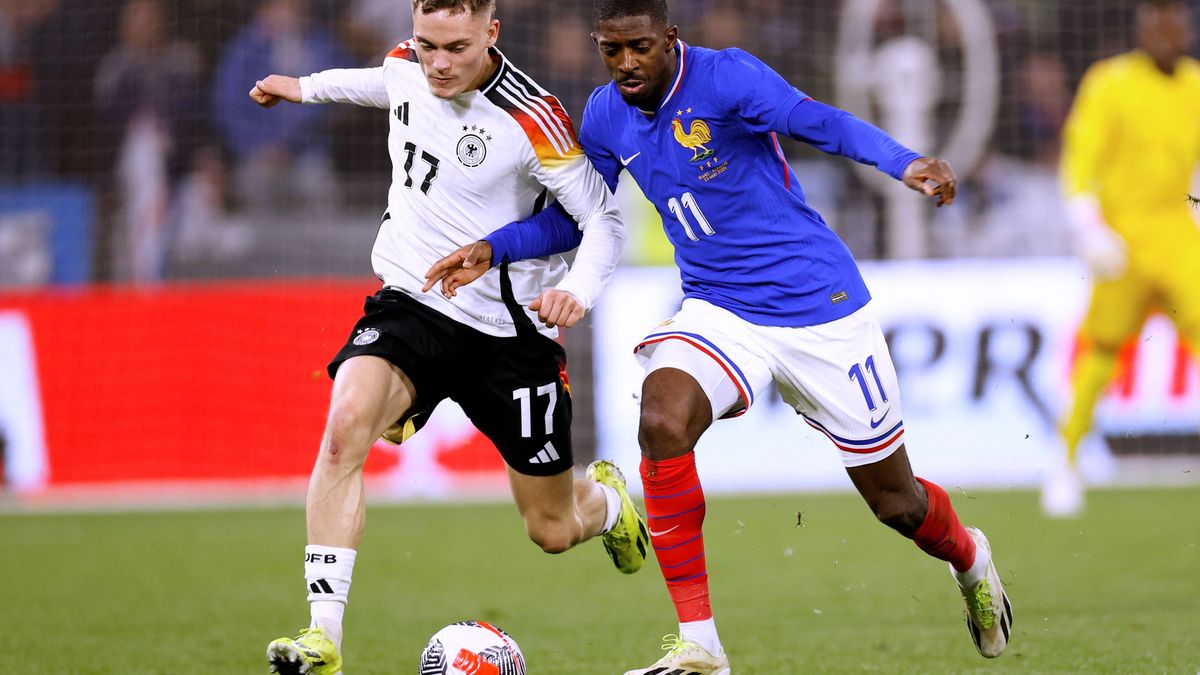 WIRTZ Florian Team Deutschland mit DEMBELE Ousmane Laenderspiel Frankreich - Deutschland 0 : 2 am 23. 03. 2024 in Lyon DFL REGULATIONS PROHIBIT ANY USE OF PHOTOGRAPHS as IMAGE SEQUENCES and or QUAS...