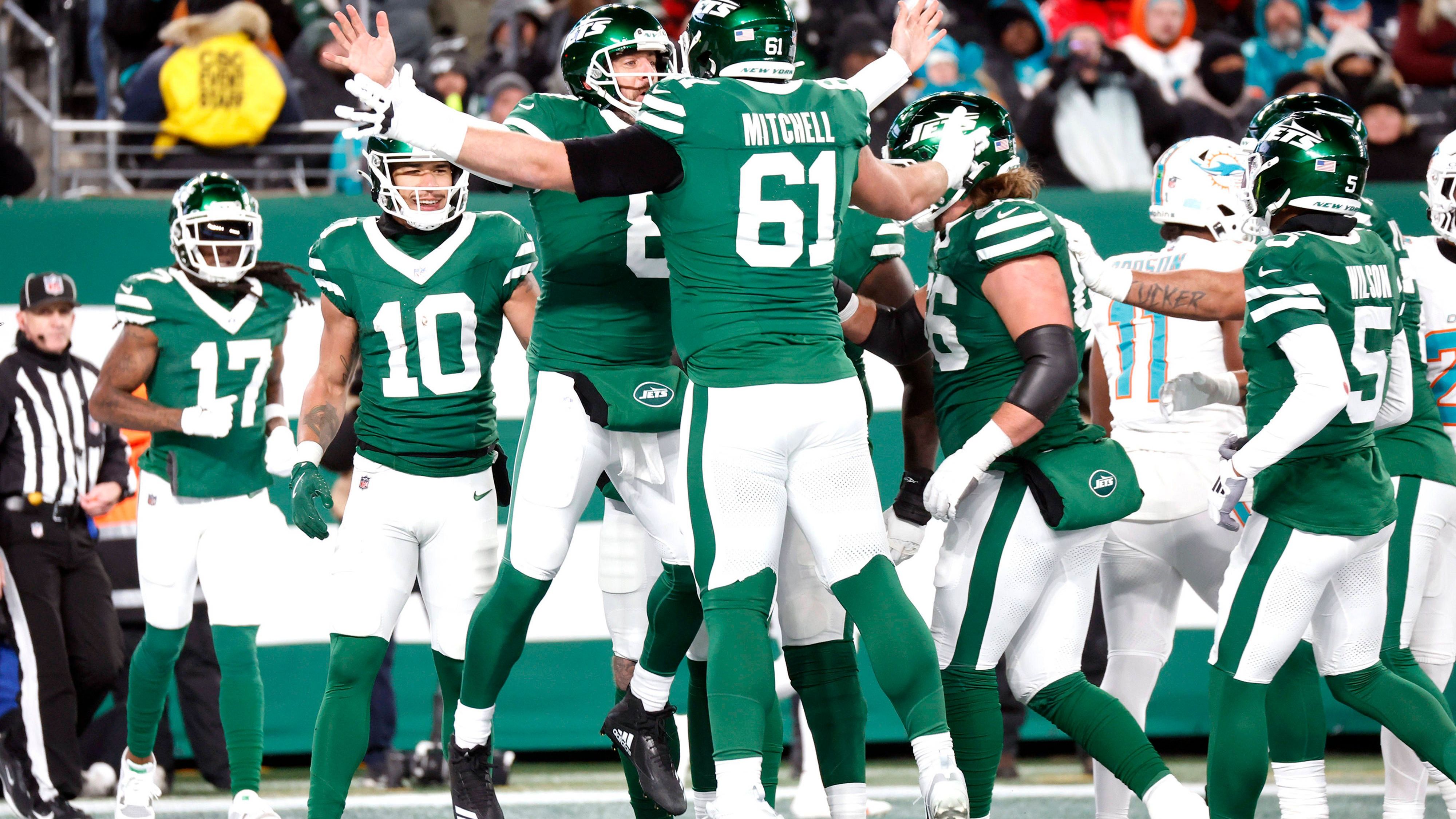 <strong>Platz 28: New York Jets<br>Penalty Yard Differential: -145</strong><br>Selbst erhaltene Penalties: 1134 Yards<br>Penalties der Gegner: 989 Yards