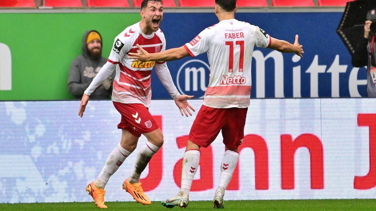 Regensburg jubelt über den vierten Sieg in Serie