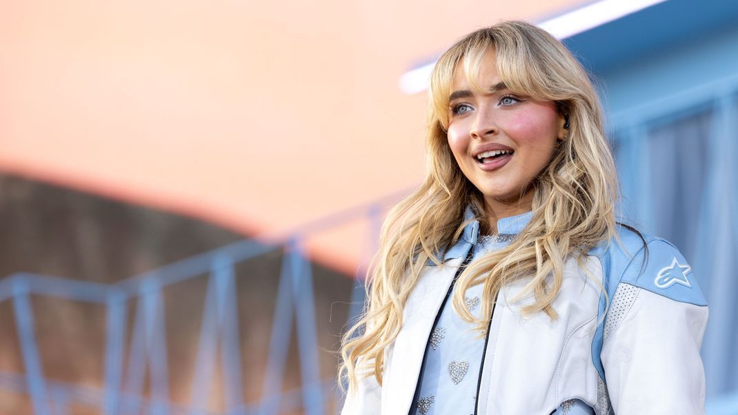 Sabrina Carpenter hat dieses Jahr einen echten Höhenflug. Jetzt ist sie auch beim Finale von "Germany's Next Topmodel" gelandet.