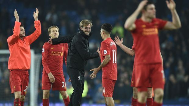 
                <strong>Platz 6: Jürgen Klopp (FC Liverpool) - 13,5 Millionen Euro</strong><br>
                Platz 6: Jürgen Klopp (FC Liverpool) - 13,5 Millionen Euro
              