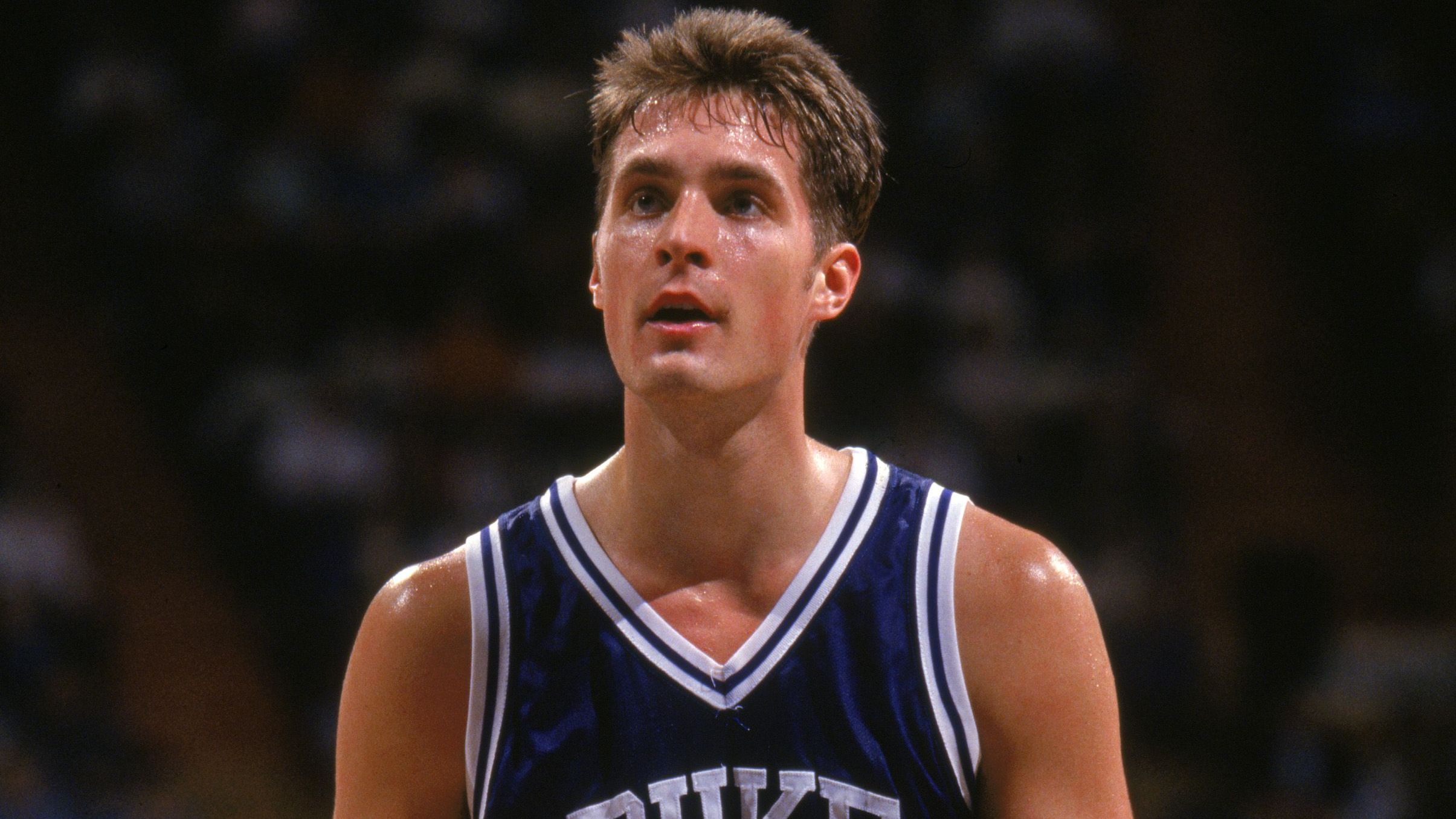 <strong>Christian Laettner</strong><br>Der einzige College-Spielerdes Dream Teams. Während seiner außergewöhnlichen College-Karriere bei den Duke Blue Devils holte er zwei NCAA-Championships und wurde National College Player of the Year im Jahr 1992. Sein Erfolg in der NBA fiel weniger ausgeprägt aus, 1997 schaffte er es dennoch ins All-Star-Team.