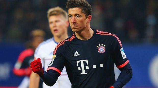 
                <strong>Robert Lewandowski</strong><br>
                Sturm: Robert Lewandowski: Ein Stürmer wird an Toren gemessen - und die lieferte der Pole zum Rückrunden-Auftakt! Gleich zwei Mal konnte Lewandowski zuschlagen und so den Sieg seiner Mannschaft sichern. ran-Note: 1.
              