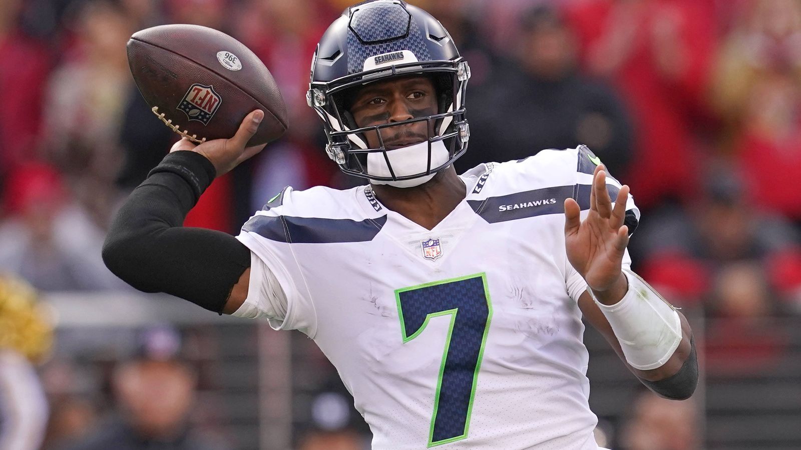 
                <strong>Comeback Player of the Year</strong><br>
                &#x2022; Geno Smith<br>&#x2022; Quarterback<br>&#x2022; Seattle Seahawks<br>
              