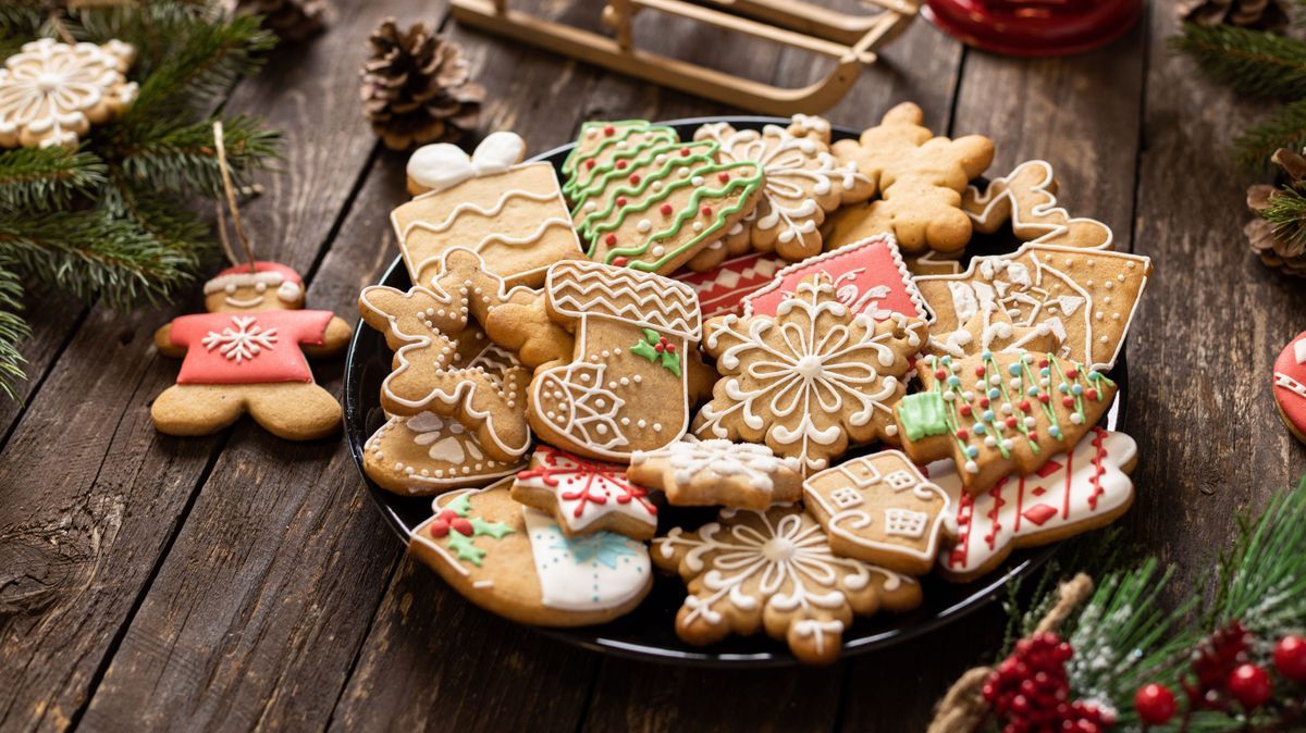 Weihnachtsplätzchen dekoriert: ohne Ei und Mehl