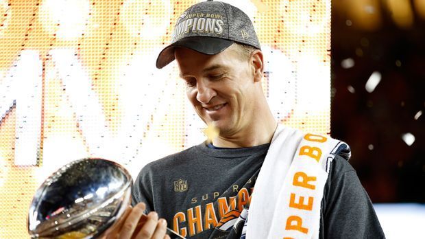 
                <strong>Peyton Manning</strong><br>
                Zu Ehren von Peyton Manning und seinen Errungenschaften in der NFL soll dem legendären Quarterback eine Statue in Indianapolis gebaut werden. ran.de zeigt weitere NFL-Persönlichkeiten, die in Statuen verewigt wurden.
              