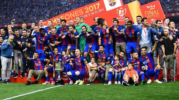 
                <strong>Platz 3 - FC Barcelona</strong><br>
                Land: SpanienPunkte im UEFA-Klub-Ranking: 128,799
              