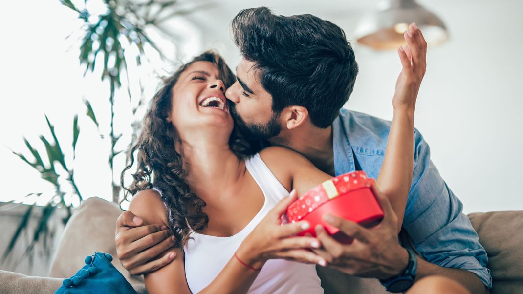 Zum Valentinstag: 9 Geschenke, die deinen Schatz garantiert verzaubern