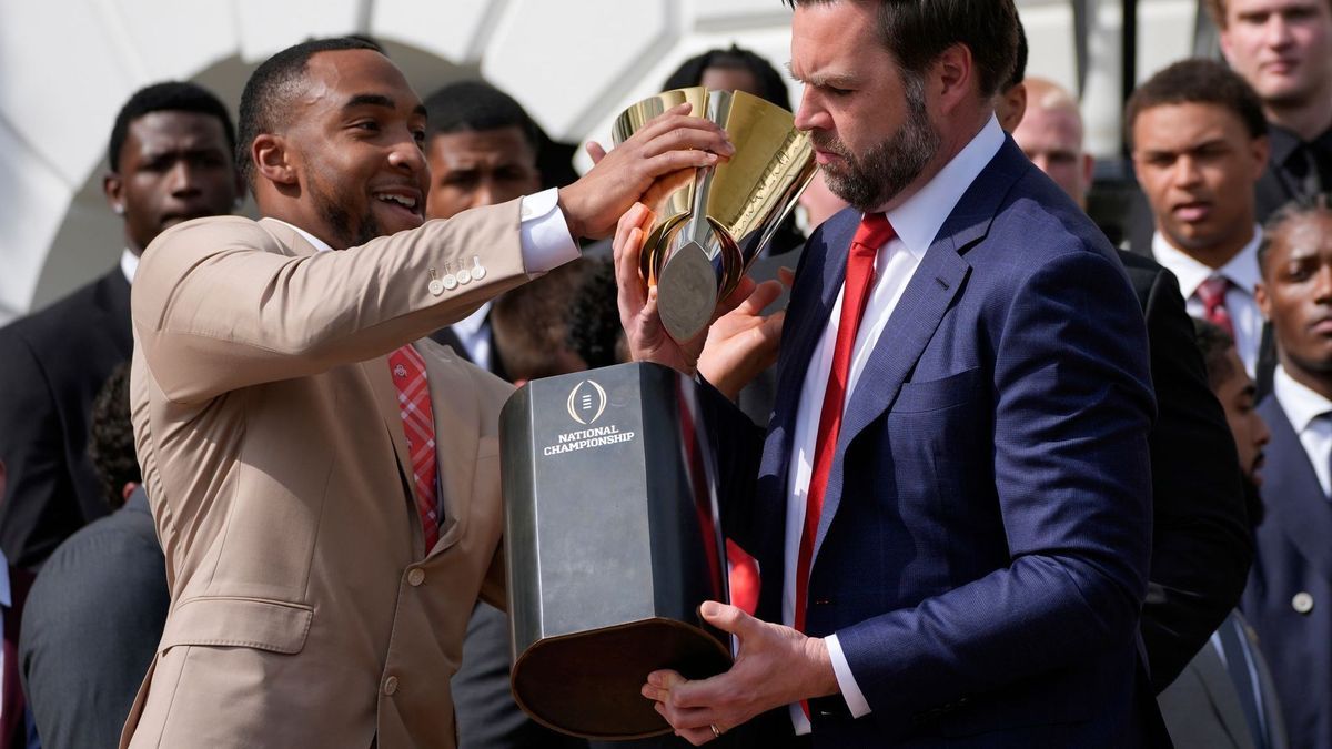 US-Präsident Trump empfängt College Football National Champions