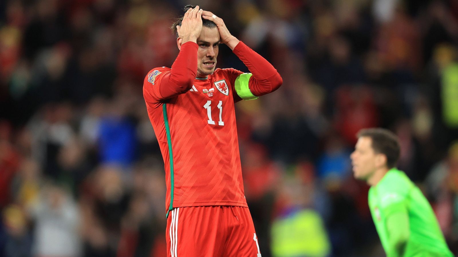
                <strong>Liga A: Absteiger Wales</strong><br>
                Satz mit X für Gareth Bale und Co.: Die Waliser verloren das Endspiel um den Abstieg zuhause gegen Polen mit 0:1 und spielen in der Nations League fortan in Liga B. Polen dagegen hält durch den Sieg die Klasse.
              