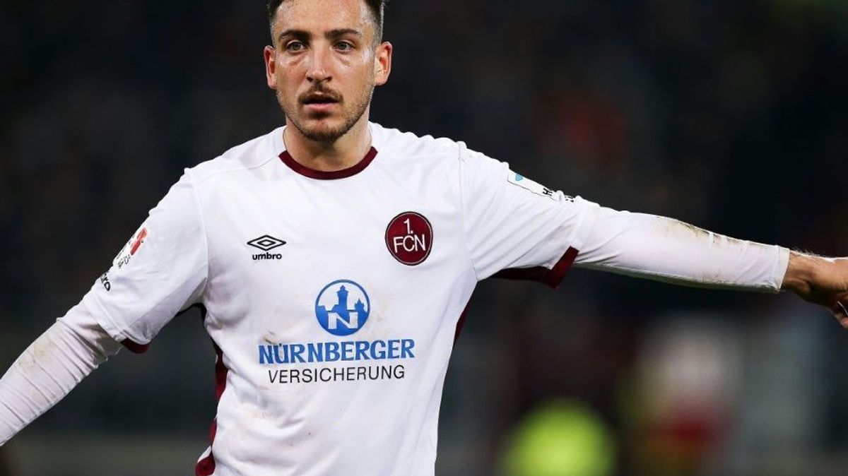 Kevin Möhwald erzielt das 1:0 für Nürnberg