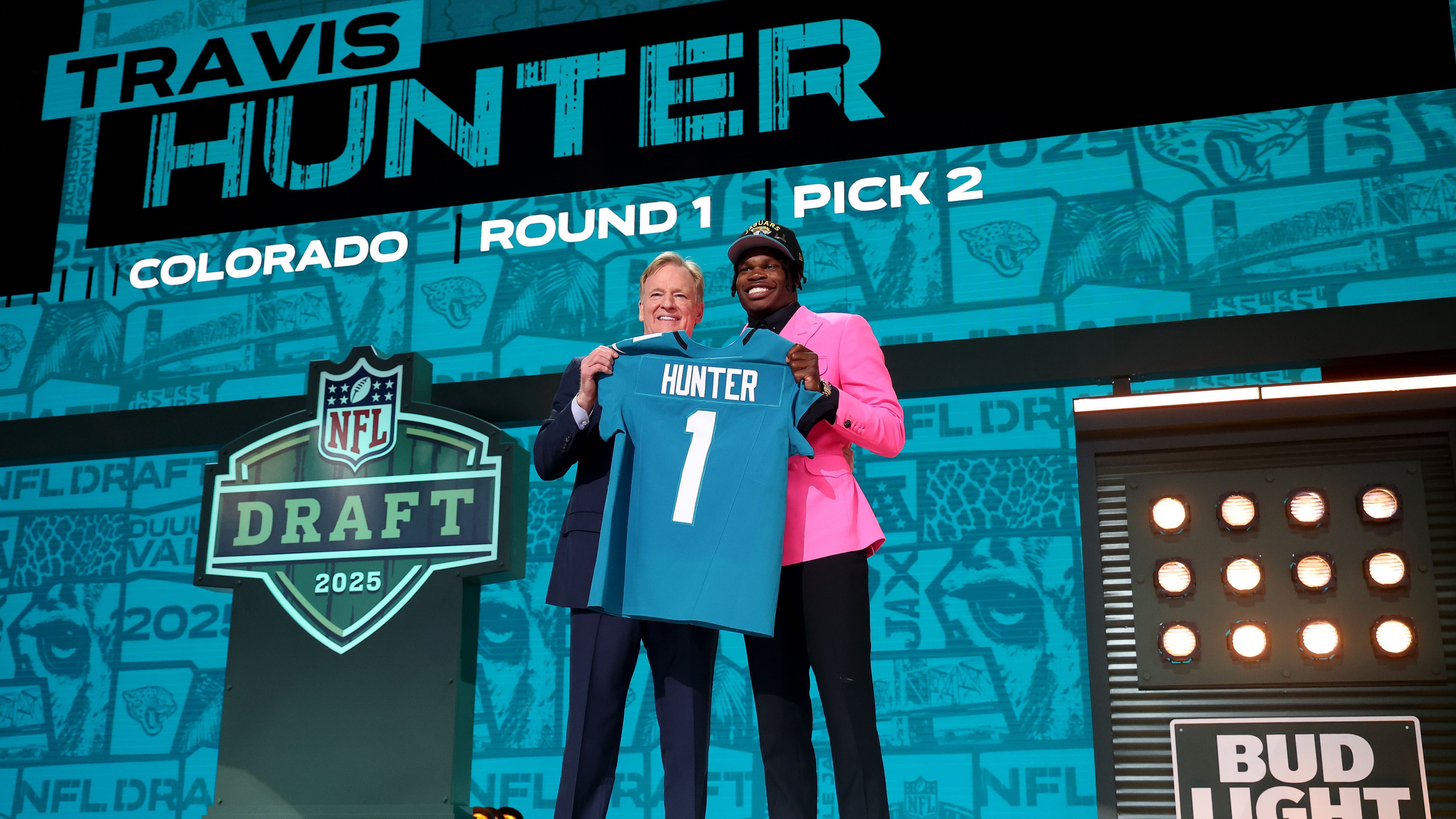 <strong>Jacksonville Jaguars</strong><br>Die Jacksonville Jaguars haben als einziges Team in der Geschichte der NFL noch keinen Spieler gedraftet, der zum Award-Gewinner geworden ist. Vielleicht dieses Jahr mit Travis Hunter?