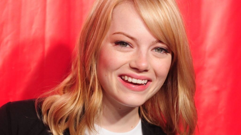 emma stone teeth spiderman