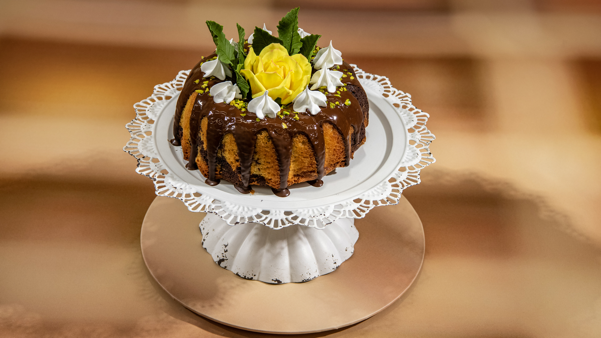 Schoko-Vanille-Gugelhupf - Rezept aus "Das große Backen"