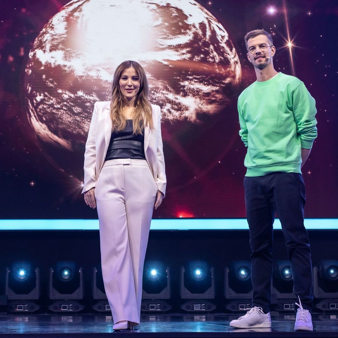 … und hier die Folgen von "Das Duell um die Welt - Team Joko gegen Team Klaas"