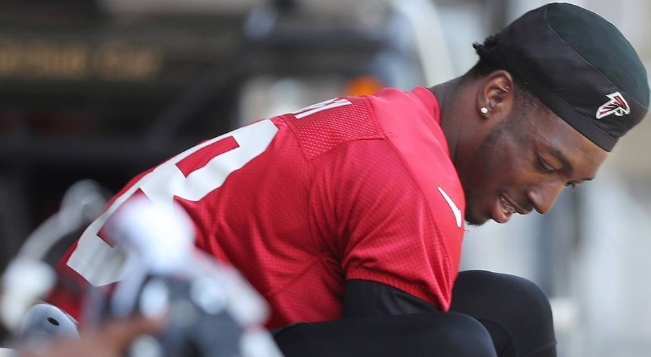 
                <strong>26. Atlanta Falcons: WR Calvin Ridley</strong><br>
                Er weiß, wem er alles zu verdanken hat: "Ich werde meiner Mutter helfen, einen Platz zu finden, wo sie bleiben kann, dazu bekommt sie ein schönes Auto."
              