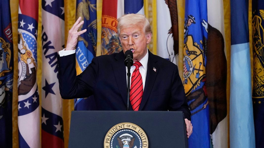 Donald Trump drängt die Ukraine zu Gesprächen mit Putin.