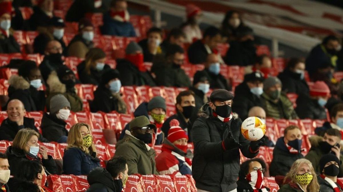 Premier League: Fans sollen zurückhaltend jubeln