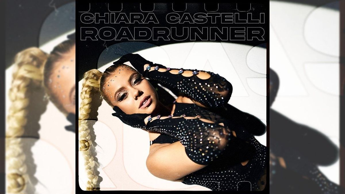Chiara Castelli - Roadrunner