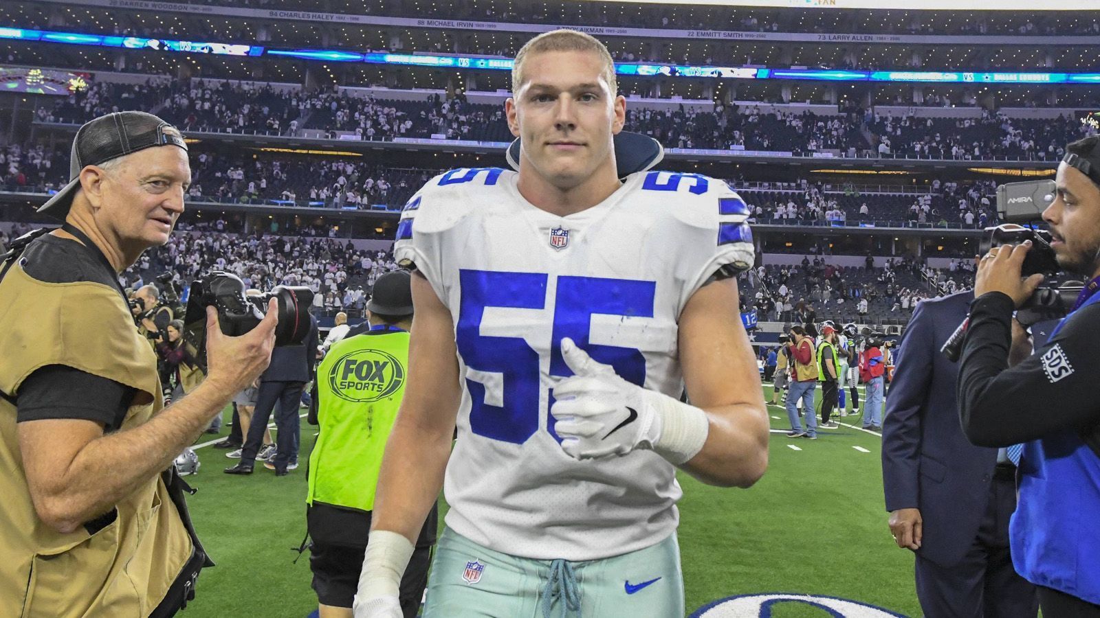 
                <strong>Platz 74: Leighton Vander-Esch</strong><br>
                Position: LinebackerTeam: Dallas CowboysPlatzierung im Vorjahr: nicht dabei
              