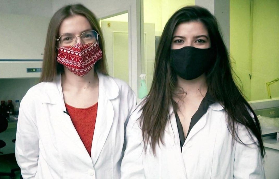 Liz Madaras (links) und Krisztina Lévay (rechts) haben "Poliloop" gegründet.