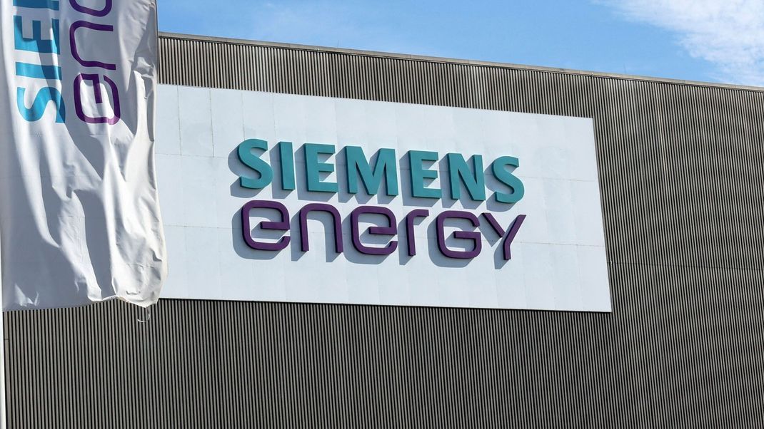 Siemens Energy hat den höchsten Verlust seiner Geschichte bekannt gegeben, schuld sind Probleme im Windkraftgeschäft.