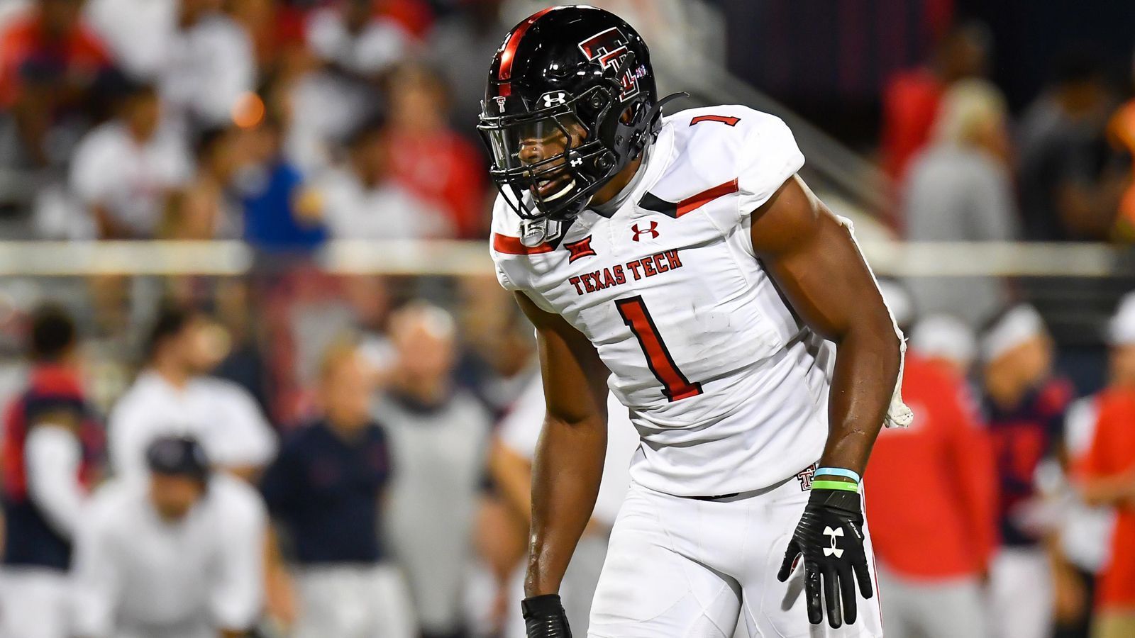 
                <strong>Texas Tech University (1 First-Round-Pick)</strong><br>
                Jordyn Brooks Gedraftet von: Seattle SeahawksPosition: Linebacker
              