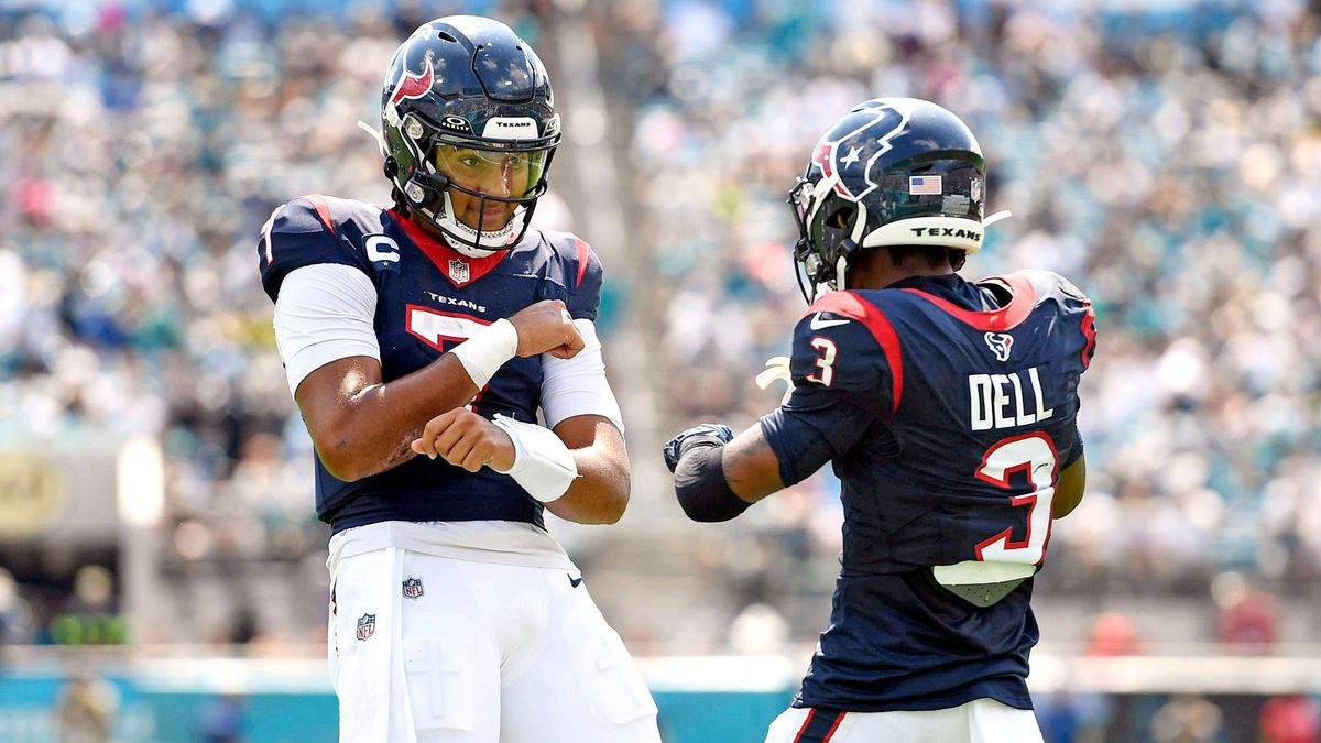 NFL, American Football Herren, USA Houston Texans at Jacksonville Jaguars Sep 24, 2023; Jacksonville, Florida, USA; Houston Texans quarterback CJ Stroud (7) celebrates a touchdown with wide receive...