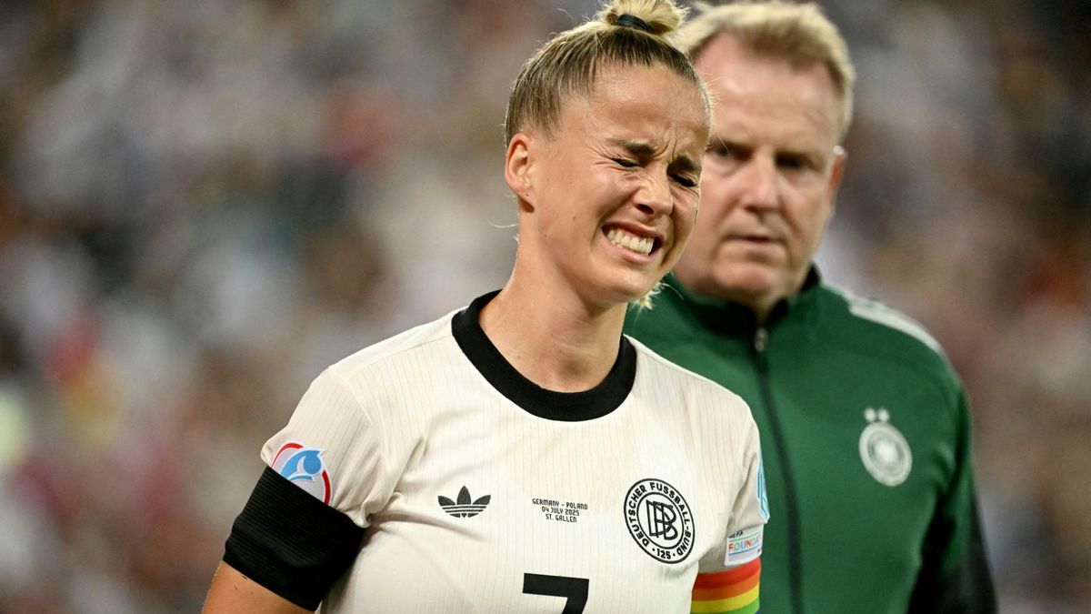 Unter Tränen vom Platz: Giulia Gwinn