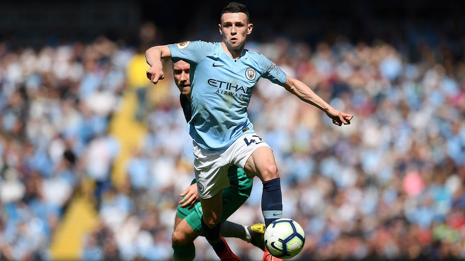 
                <strong>Phil Foden</strong><br>
                Geburtstag: 28. Mai 2000Erstes Tor in der Premier League: für Manchester City beim 1:0 gegen Tottenham Hotspur am 20. April 2019
              