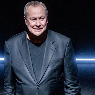 Theater-Regisseur Robert Wilson ist im Alter von 83 Jahren gestorben.