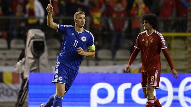 
                <strong>Bosnien-Herzegowina vs. Irland</strong><br>
                Bosnien-Herzegowina vs. Irland. Hinter den beiden Favoriten Belgien und Wales hat es Bosnien-Herzegowina in die Playoffs der Gruppe B geschafft. Allerdings waren die weiteren Gegner Israel, Zypern und Andorra. Irland hatte mit Deutschland und Polen zwei harte Brocken vor der Brust und präsentierte sich stark ...
              