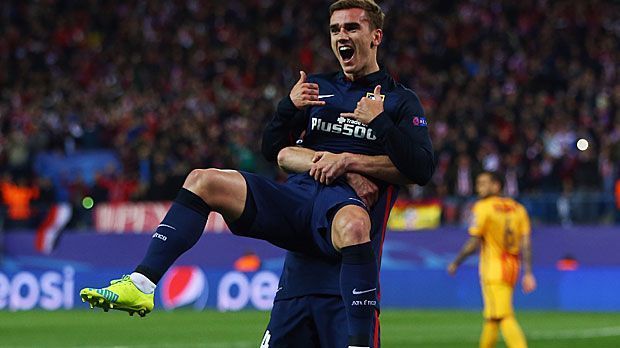 
                <strong>Größte Erfolge im Fußball: Antoine Griezmann</strong><br>
                Bei Griezmann herrscht hingegen noch weitestgehend Ebbe in der Pokalvitrine. Die einzige Silberware, die der Franzose bislang einsackte, war der Pokal für den Triumph im spanischen Supercup 2014.
              