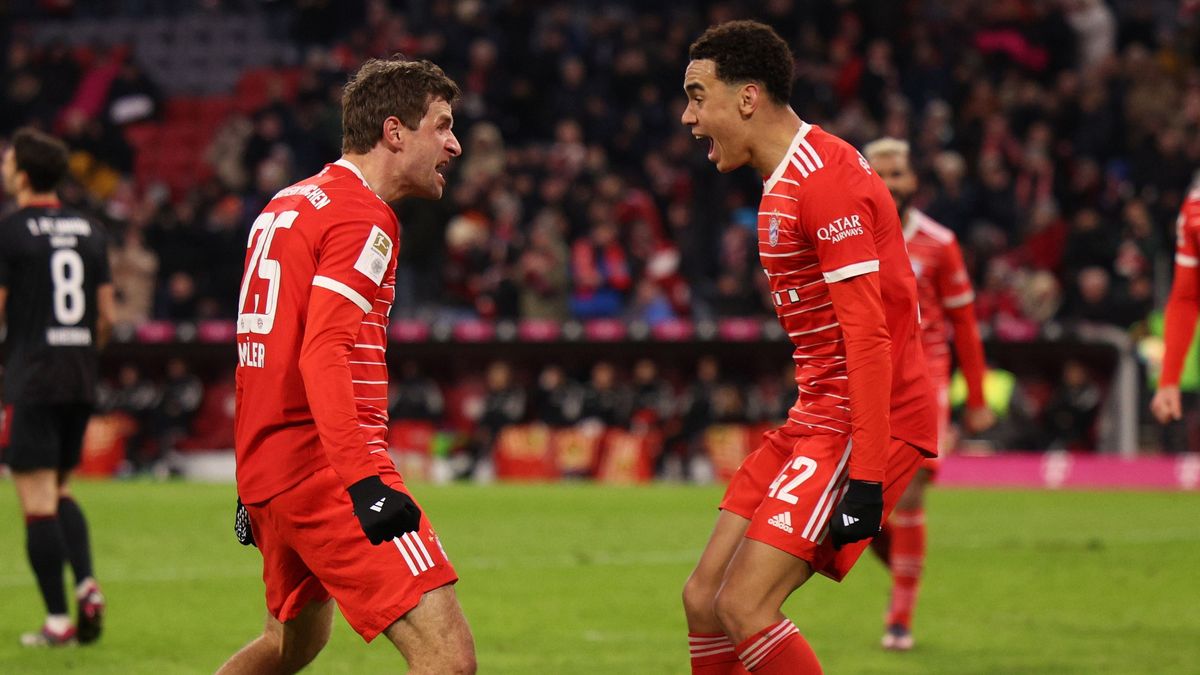 Thomas Müller und Jamal Musiala