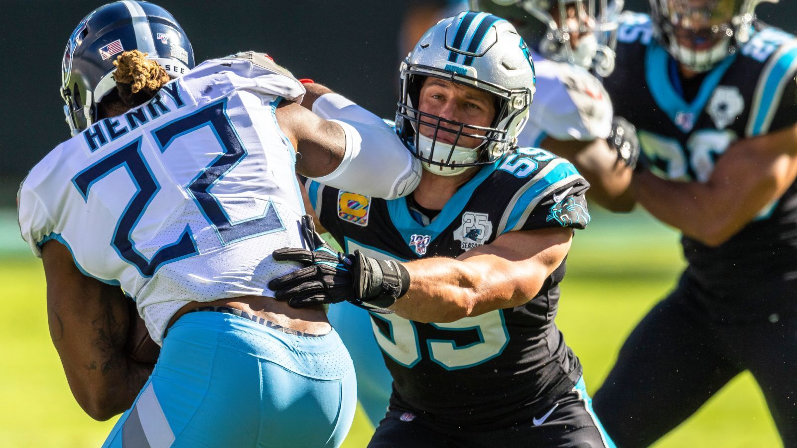 
                <strong>Carolina Panthers</strong><br>
                Nach dem Abgang von Christian McCaffrey haben die Carolina Panthers ein kleines Vakuum auf der Running-Back-Position. D'onte Foreman hat seine Sache zwar gut gemacht, ist aber kein elitärer Ballträger, wie Derrick Henry einer ist. Beide haben jedoch einen ähnlichen "Mit-dem-Kopf-durch-die-Wand"-Stil bei ihren Läufen, sodass die Panthers sich schematisch nicht umstellen müssten. Zudem schätzt der neue Head Coach Frank Reich gute, physische Läufer. In Indianapolis hatte er mit Jonathan Taylor einen der Besten im Repertoire.
              