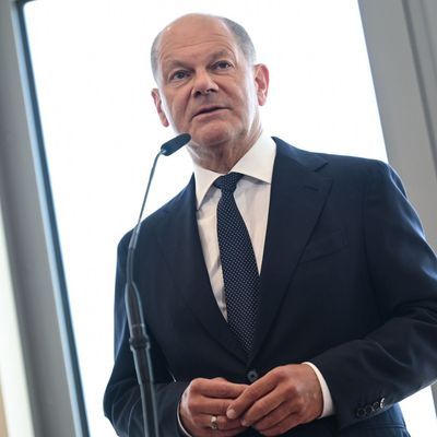 Bundeskanzler Scholz äußert sich vor NATO-Gipfel