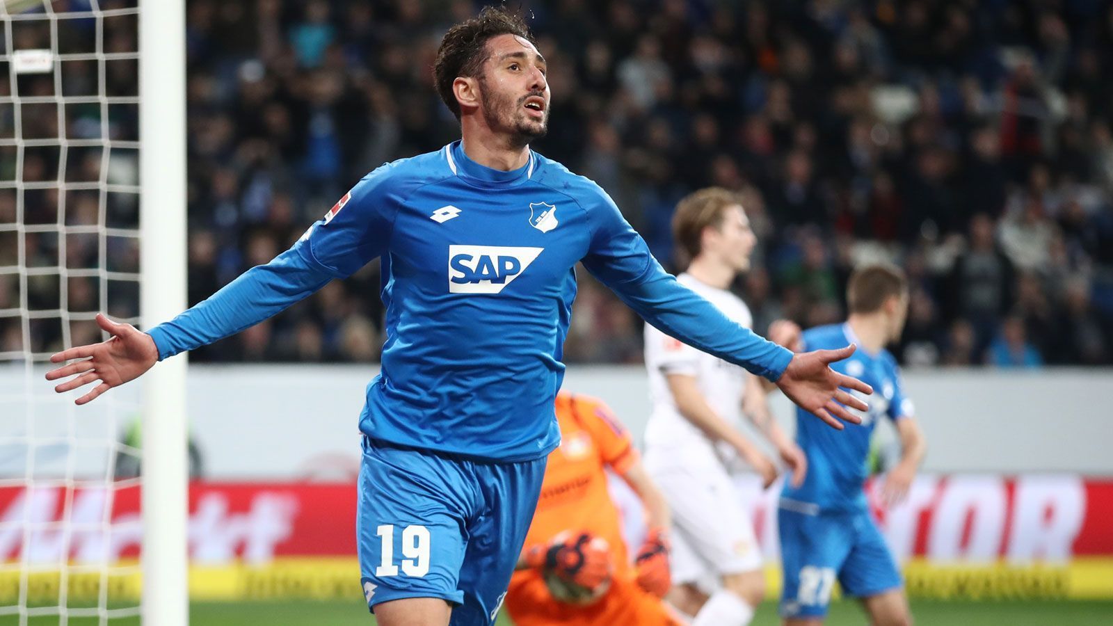 
                <strong>Platz 6: Ishak Belfodil</strong><br>
                 - Verein: TSG 1899 Hoffenheim - Marktwertverlust: - 4,5 Millionen Euro - Marktwert: 7,5 Millionen Euro
              