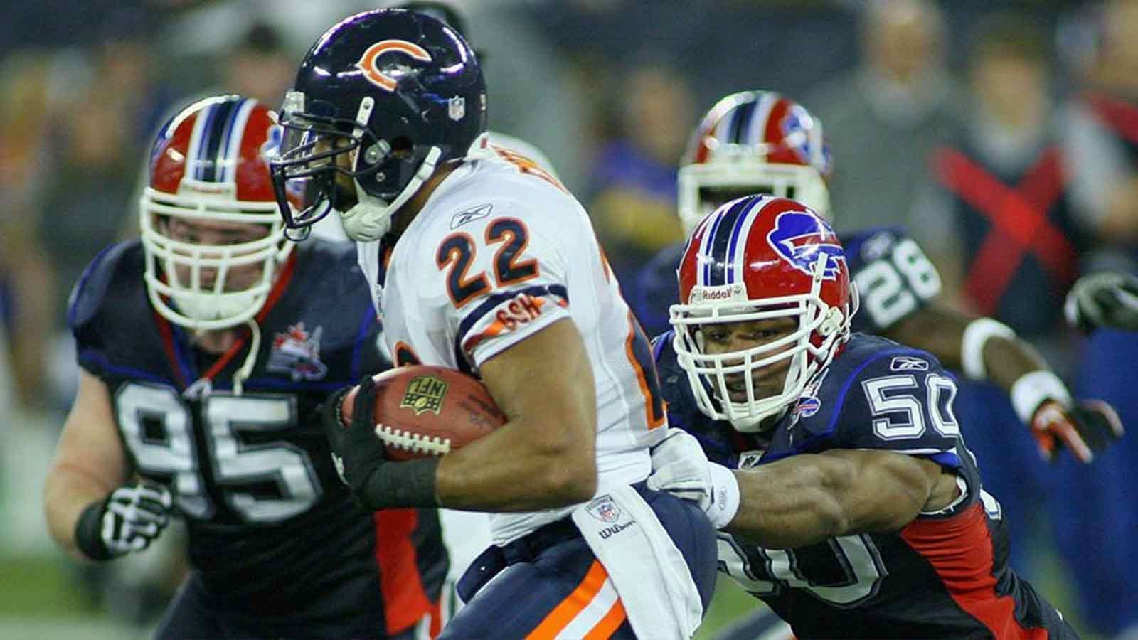 <strong>2010 in Toronto: Buffalo Bills vs. Chicago Bears</strong><br>
                Es war nicht die Saison der Buffalo Bills. Auch in Toronto musste sich das Team um Quarterback Ryan Fitzpatrick mit 19:22 zum achten Mal in Folge geschlagen geben. Letztlich beendeten die Bills die Saison mit einer Bilanz von 4-12.
