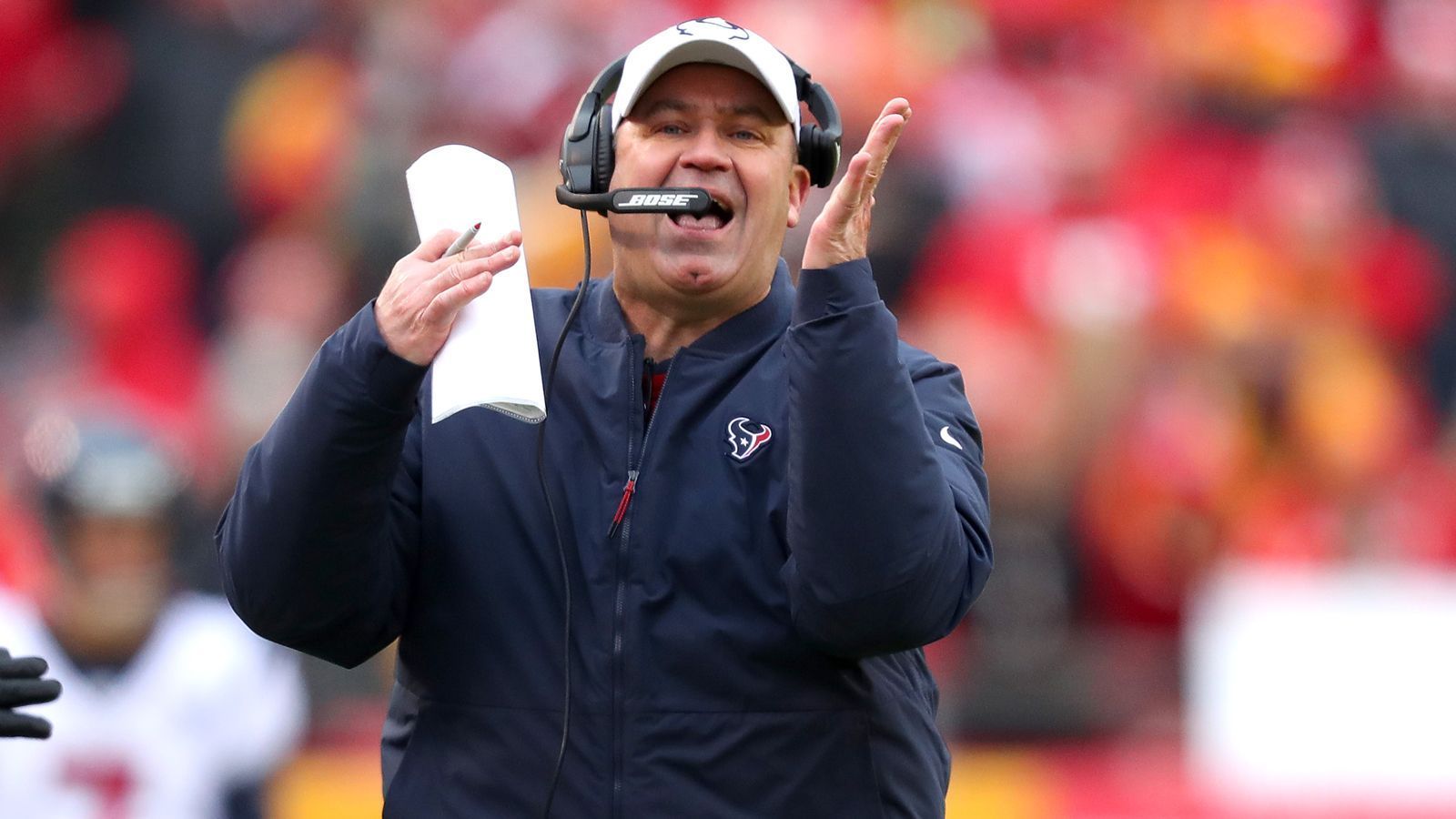 <strong>Bill O'Brien</strong><br>
                Für Bill O'Brien, der zwischen 2007 und 2011 für Belichicks Offense arbeitete, lief es als Head Coach lange nicht schlecht. In sechseinhalb Jahren führte er die Franchise zu vier Division-Titeln in der AFC South. Erst als er 2020 auch noch General Manager wurde, sorgte er mit Fehlentscheidungen für seine Entlassung. Heute ist er als Offensive Coordinator wieder bei den Patriots.&nbsp;