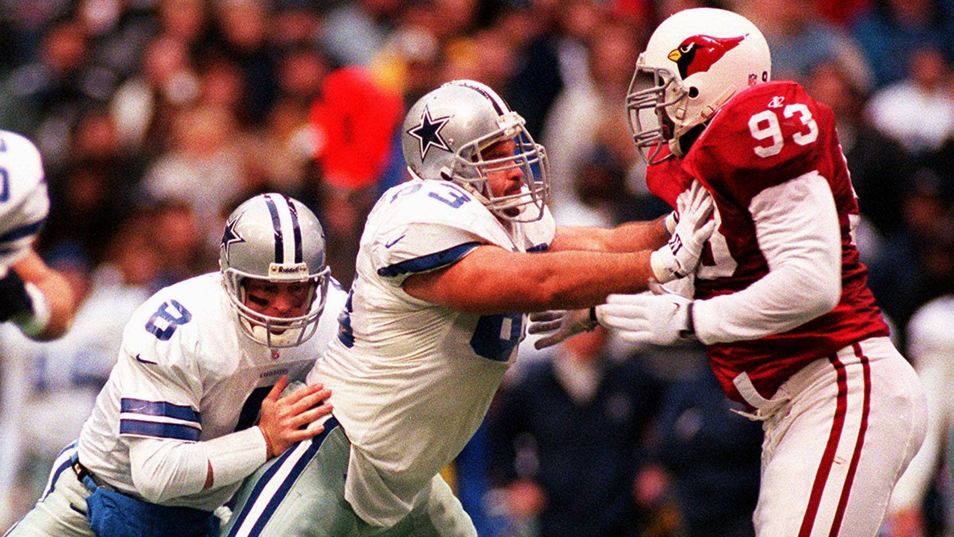 
                <strong>Saison 1998: Wild Card Round</strong><br>
                Nachdem die Cowboys in der folgenden Saison gar die Postseason verpassten, war im Januar 1999 bereits früh in der Wild Card Round Schluss. 7:20 hieß es am Ende gegen die Arizona Cardinals. 
              