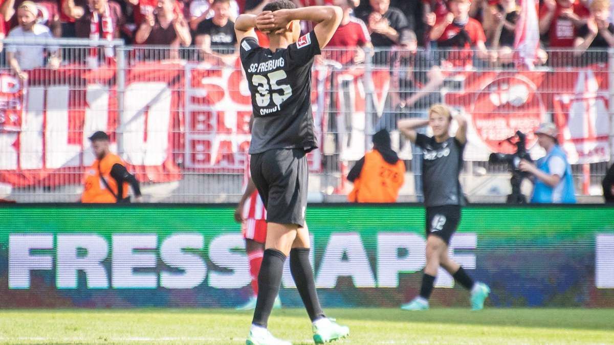 
                <strong>Verlierer: Freiburg</strong><br>
                Dem 4:1 im Hinspiel gegen Union folgte nun eine 2:4-Niederlage in Berlin. Damit verspielte die Mannschaft von Christian Streich ihre ausgezeichnete Ausgangslage im Kampf um einen Champions-League-Platz. 
              